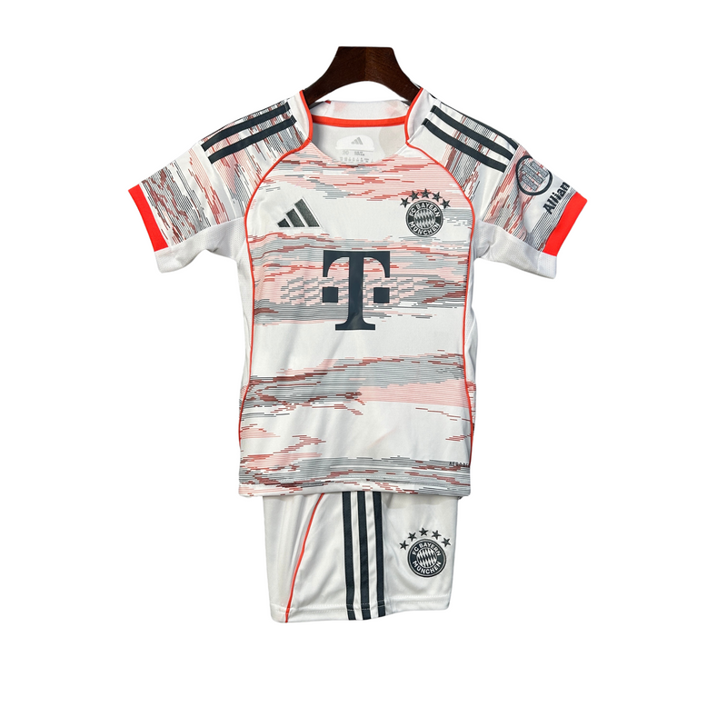 Ensemble Bayern Munich II 25/26 Enfant