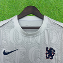 Maillot Chelsea Pré-Jogo 25/26 Supporter