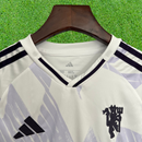 Ensemble Manchester United II 25/26 Enfant