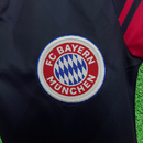 Ensemble Bayern Munich I 97/99 Enfant